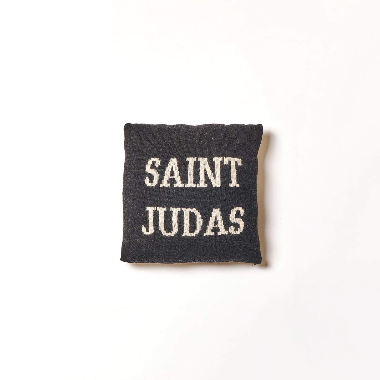 Saint Judas checkered cushion