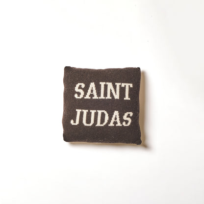 Saint Judas checkered cushion